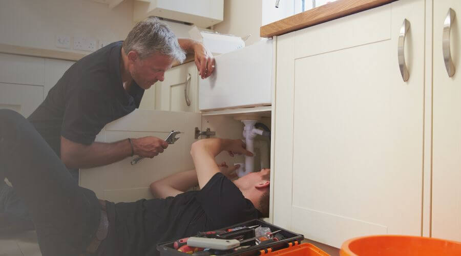 Local tankless water heater installation in Pekin, IL